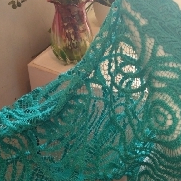 🆕NWT Teal Cover up/Lace Shirt w/undershirt - Picture 4 of 12